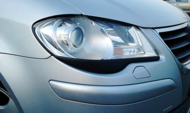 накладки на фары VW Touran I рестайл нижние фото
