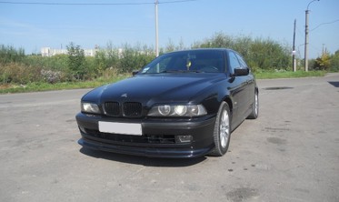 Накладка переднього бампера BMW E39 дорестайл фото