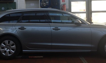 Тюнінгові накладки на пороги Audi A6 C7 фото