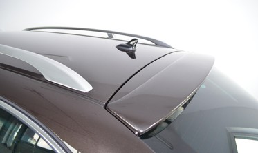 Спойлер задней двери Skoda Superb II Combi фото