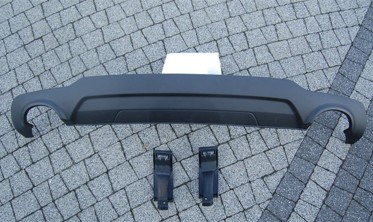 диффузор заднего бампера Mercedes W204 в стиле AMG фото