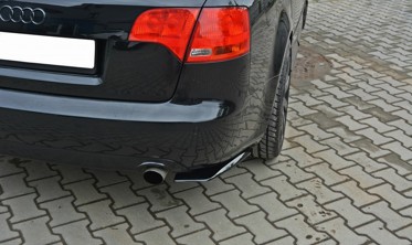 Бічні накладки на задній бампер Audi A4 B7 фото