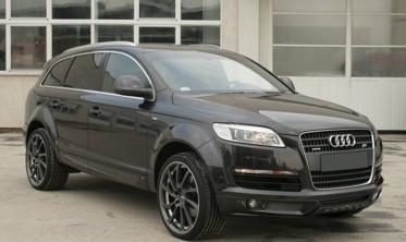 Юбка спойлер переднього бампера Audi Q7 стиль ABT фото