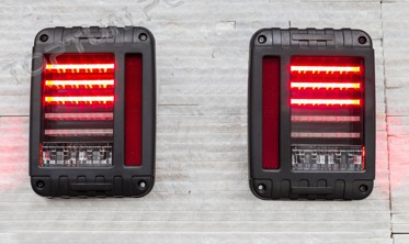 Задние LED фонари Jeep Wrangler JK (тонированные) фото