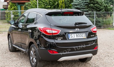 накладки на задні ліхтарі Hyundai ix35 фото