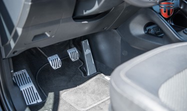 накладки на педали Hyundai IX35 автом. фото