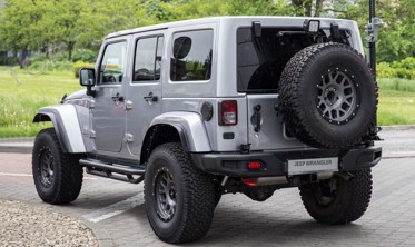 задний бампер CALIFORNIA OEM Jeep Wrangler JK фото