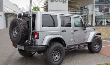 задний бампер CALIFORNIA OEM Jeep Wrangler JK фото