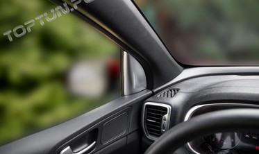 внутренние накладки на двери Kia Sportage  фото