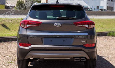 накладка на кришку багажника Hyundai Tucson (нижня) фото