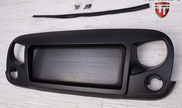 Тюнинговая решетка радиатора Jeep Wrangler JK фото