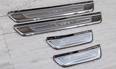 защитные накладки на пороги из нержавеющей стали Hyundai Tucson фото