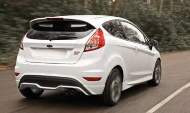 Спойлер со стопом Ford Fiesta VI Hatchback фото