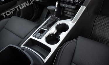 накладка центральной консоли Kia Sportage фото