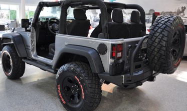 захисні накладки на задні ліхтарі Jeep Wrangler JK фото