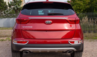 хром накладки на задние противотуманные фонари Kia Sportage фото