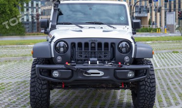 передній бампер CALIFORNIA OEM Jeep Wrangler JK фото