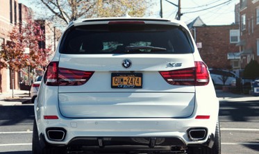 Спойлер кришки багажника BMW X5 F15 стиль M-performance фото