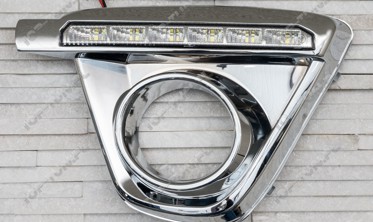 рамки противотуманок передних с LED огнями Mazda CX-5 фото