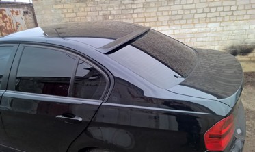 бленда (козырек на стекло) BMW E90 фото