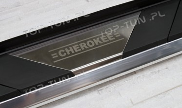 пороги (підніжки бокові) Jeep Cherokee фото