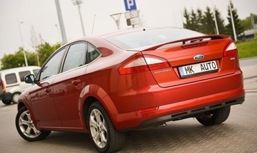 Спойлер багажника Ford Mondeo IV хетчбек фото
