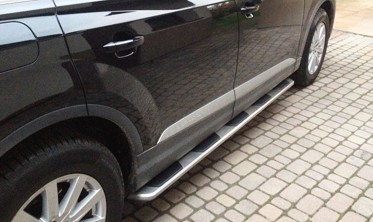 пороги (подножки боковые) Audi Q7 II (под оригинал) фото