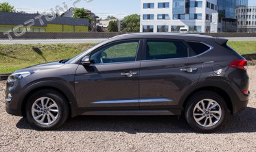 накладки на боковые двери Hyundai Tucson  фото