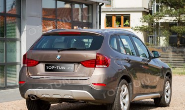 накладка на заднюю крышку багажника BMW X1 E84 хром фото