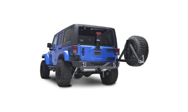 задний бампер для Jeep Wrangler JK с креплением под запаску  фото