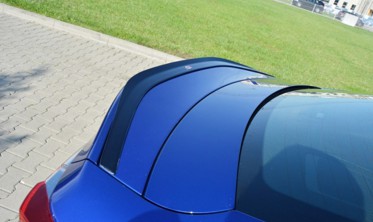 Тюнинговая накладка на спойлер Lexus RC F фото