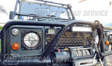 Защитные накладки фар Land Rover Defender фото