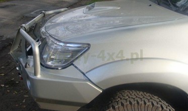 Захисна дуга переднього бампера Toyota Hilux (2011-2015) фото