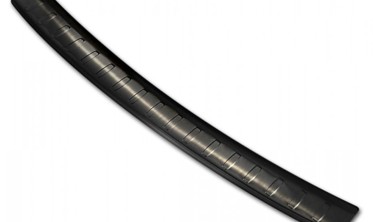 Защитная накладка на бампер с загибом Volkswagen Touran II черная фото