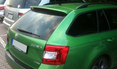Спойлер кришки багажника Skoda Octavia III RS-стиль фото
