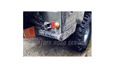 Бампер задній Land Rover Defender 110 фото