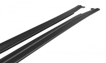 Накладки на пороги Mercedes A W176/ CLA 117 AMG/ CLA 117 AMG-line FL фото