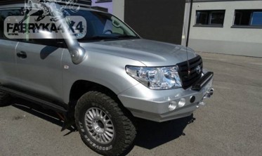 Силовий передній бампер Toyota Land Cruiser J200 фото