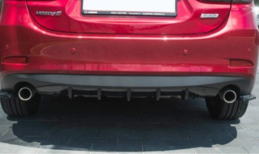Задній центральний дифузор Mazda 6 GJ Mk3 рестайл фото