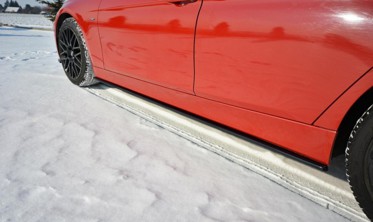 Тюнинговые накладки на пороги BMW 3 F30 фото