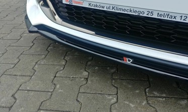 Сплиттер переднего бампера Kia Stinger GT версия 1 фото