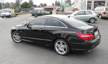 Спойлер кришки багажника Mercedes W207 фото