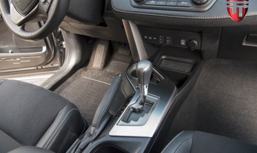 накладка центральної консолі Toyota RAV4 (автомат) фото
