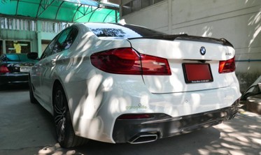 спойлер багажника BMW 5 G30 стиль М4 фото