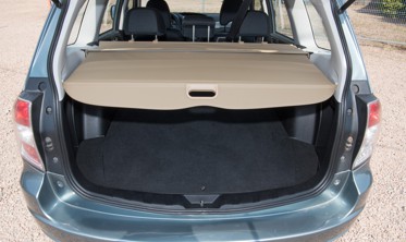 шторка-полка багажника Subaru Forester, бежевая фото