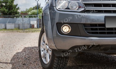 накладки протитуманок передніх Volkswagen Amarok (нержавіюча сталь) фото