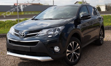 накладки на решітку радіатора Toyota RAV4 (верхня) фото