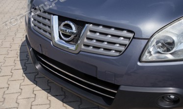 декоративні накладки переднього бампера Nissan Qashqai (2 шт.) фото