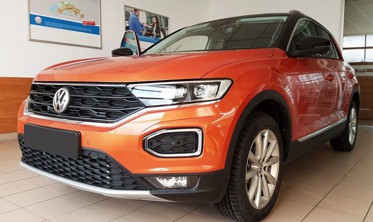 защитная накладка с загибом на бампер Volkswagen T-Roc (черная) фото