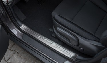 накладки на пороги Hyundai Tucson внутренние фото